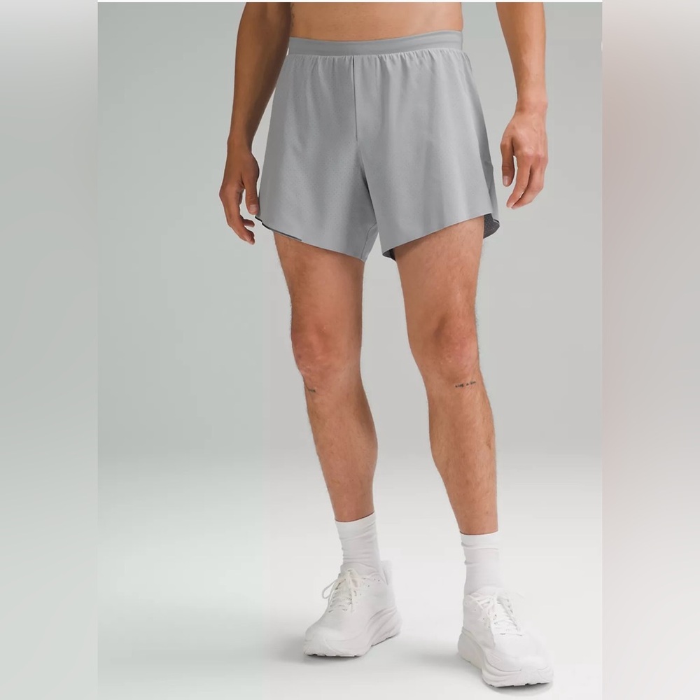 Lululemon Fast and Free Lined Shorts 6’’ Size S